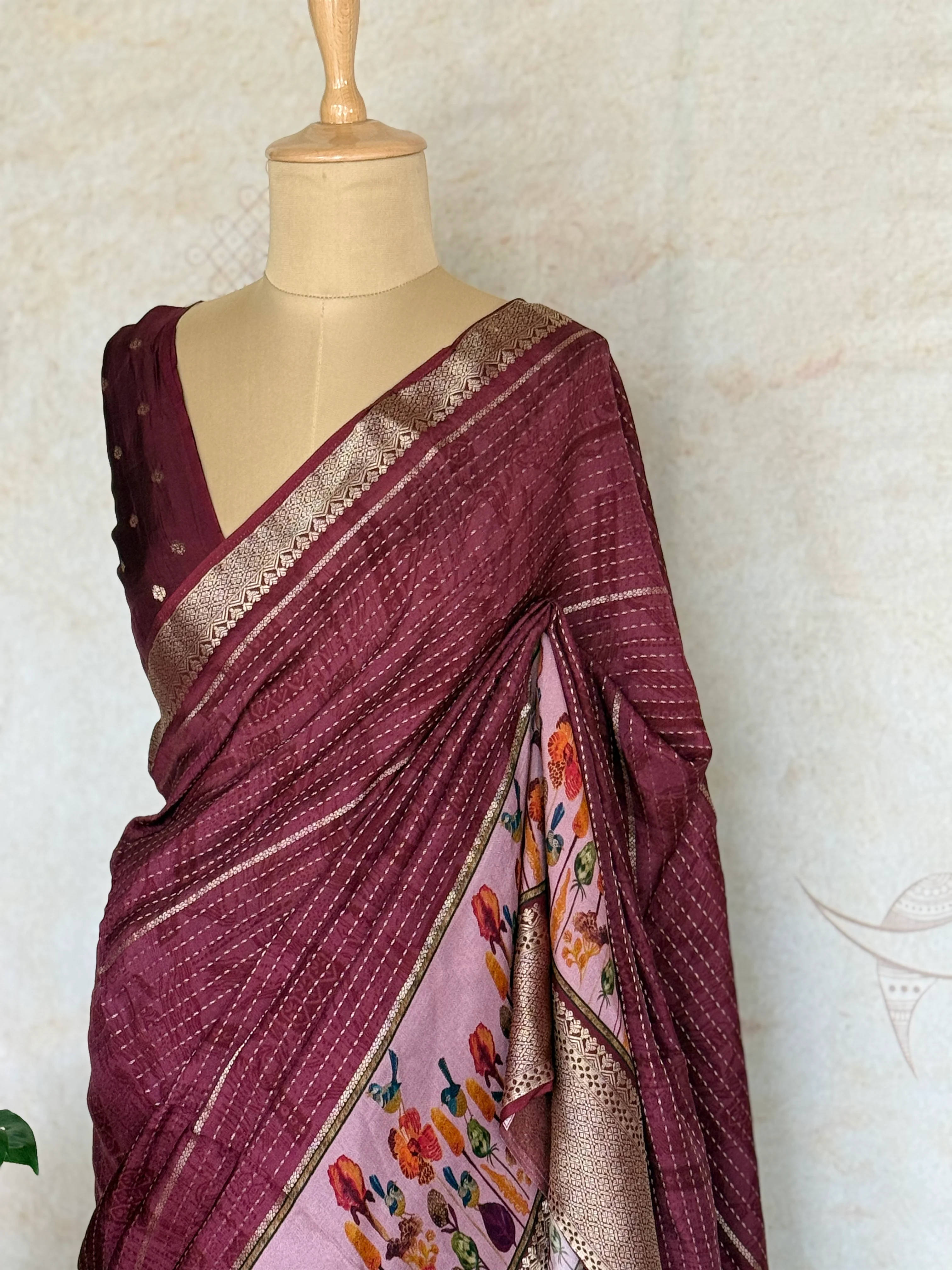 Crepe Silk Saree with Digital Print & Zari Woven Border - Image 2