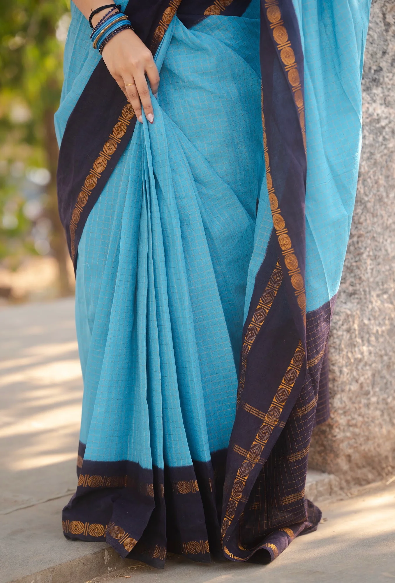 Devaki Sungudi Cotton Saree – Handcrafted Madurai Sungudi Saree in Soft Cotton - Image 6