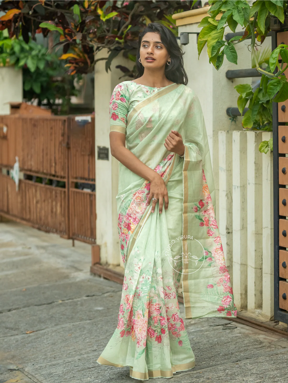 Shriya - Jade - Image 2