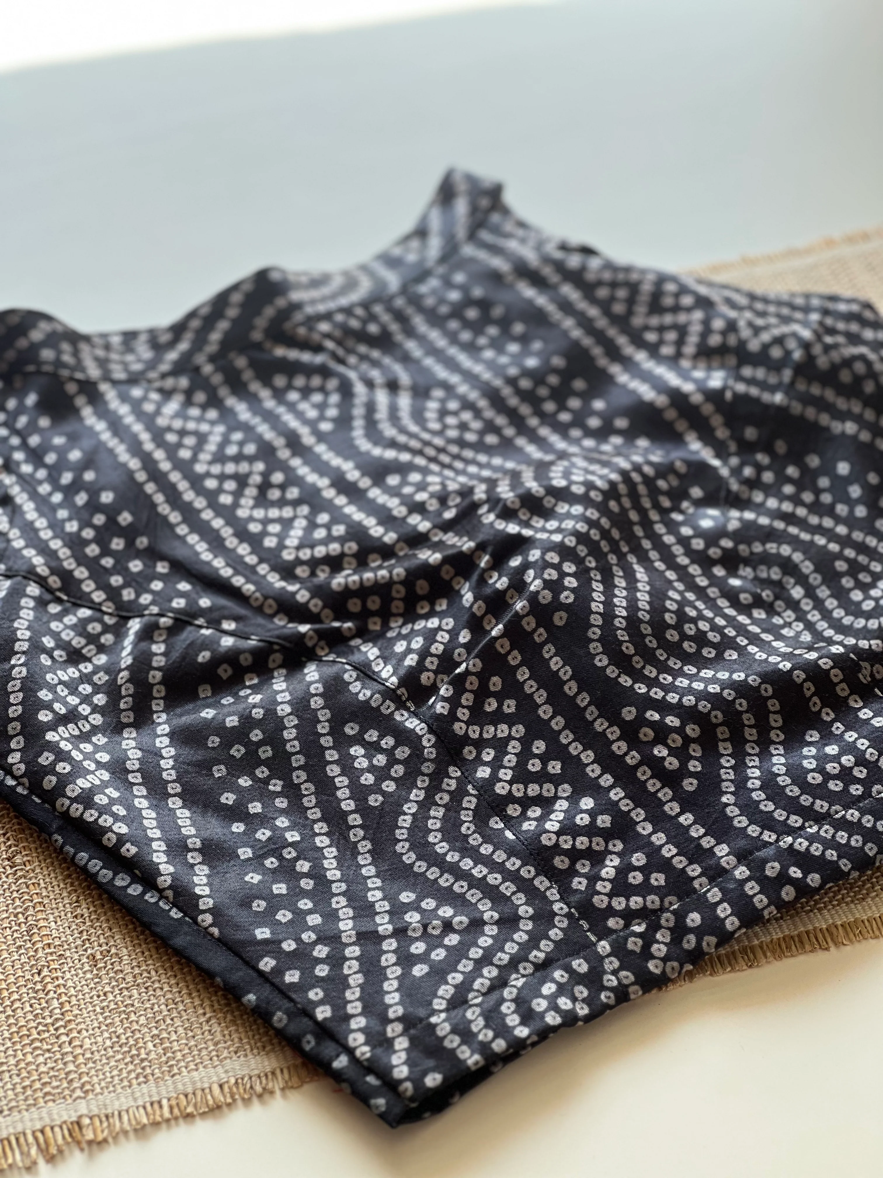 Mushroo silk blouse - Express - Image 3