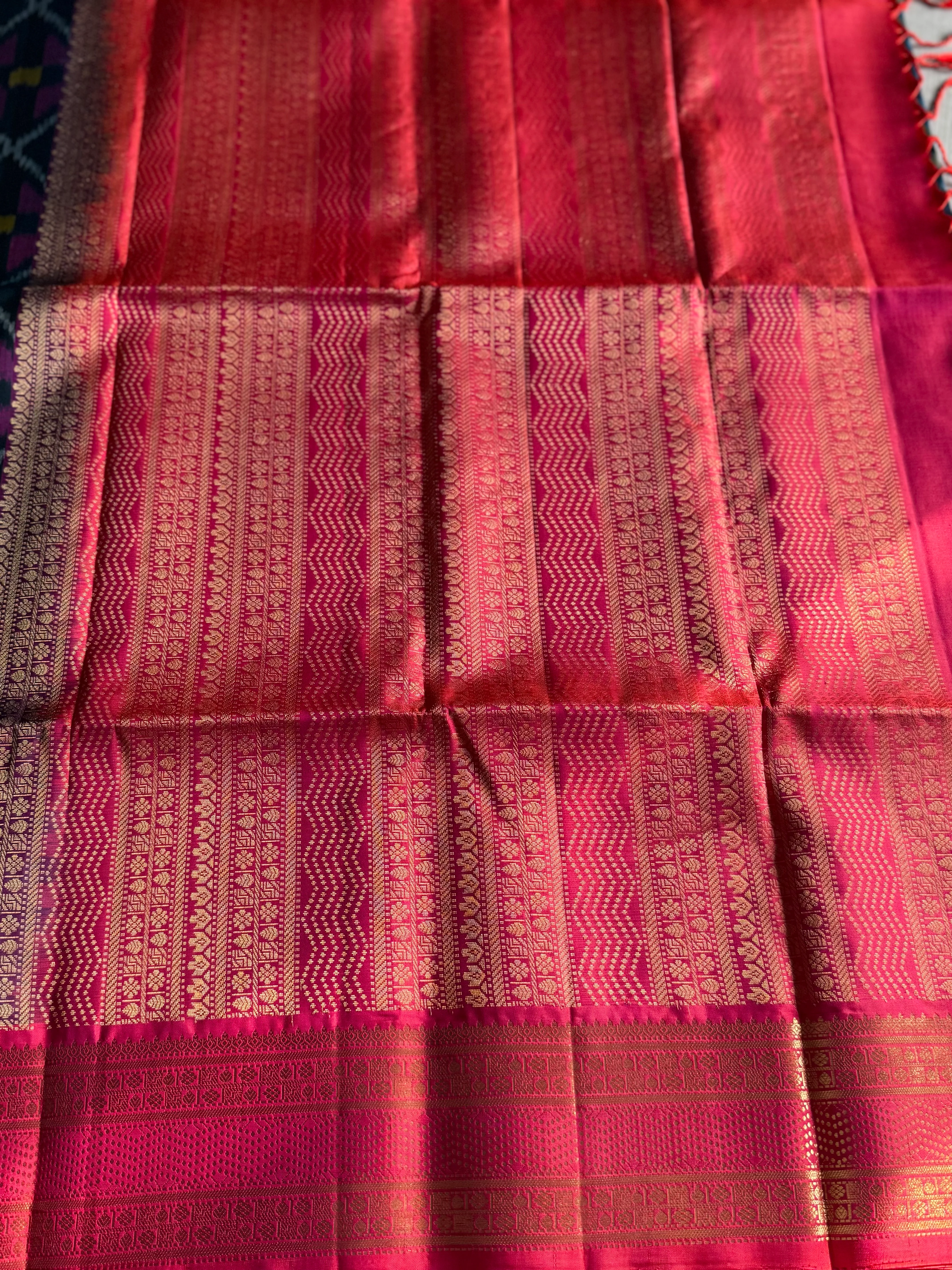 Pure Pochampalli Saree with Retta petta border –Vintage Edition - Image 5