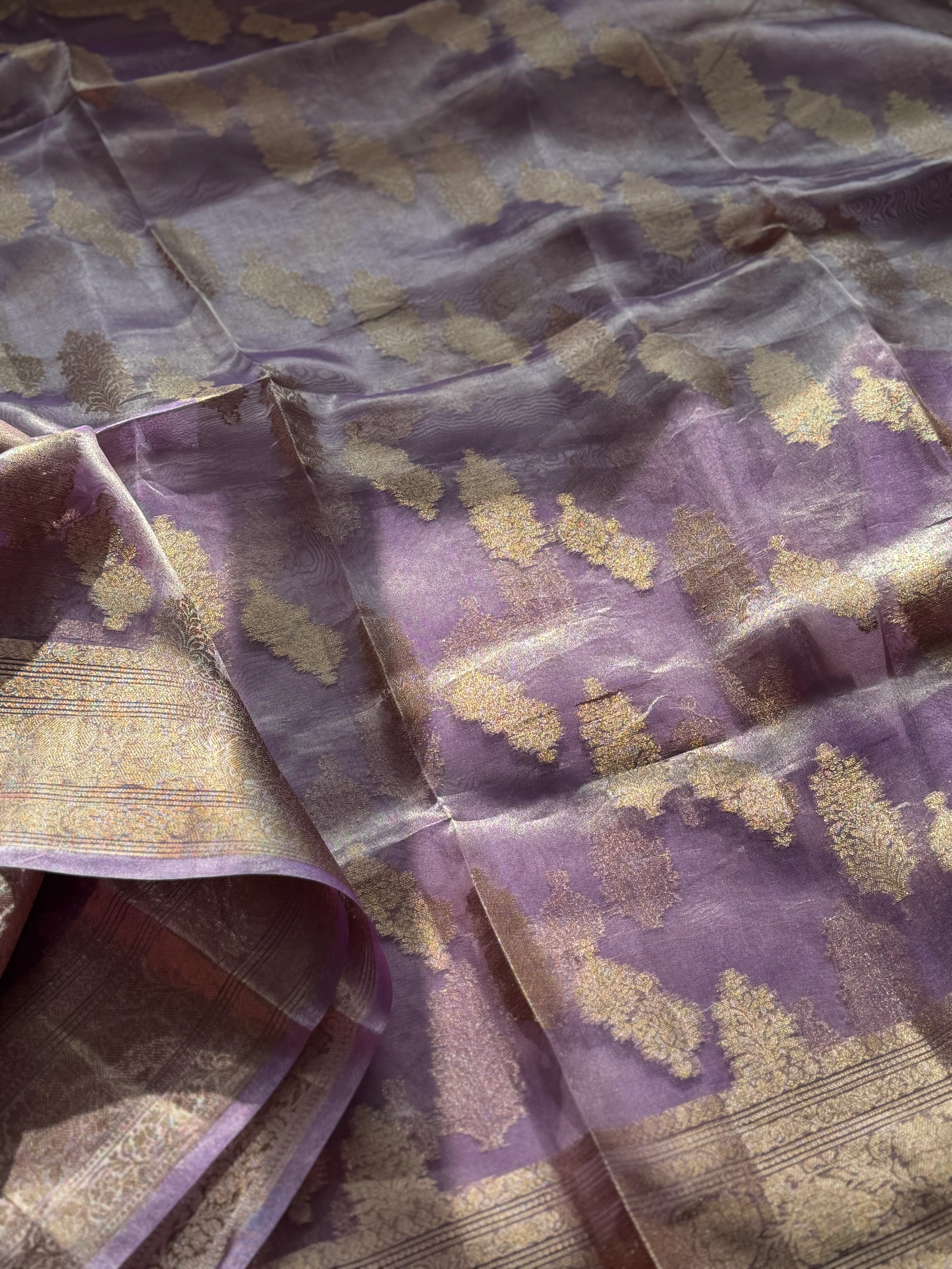 Pure Molten Gold Tissue Saree - Image 2