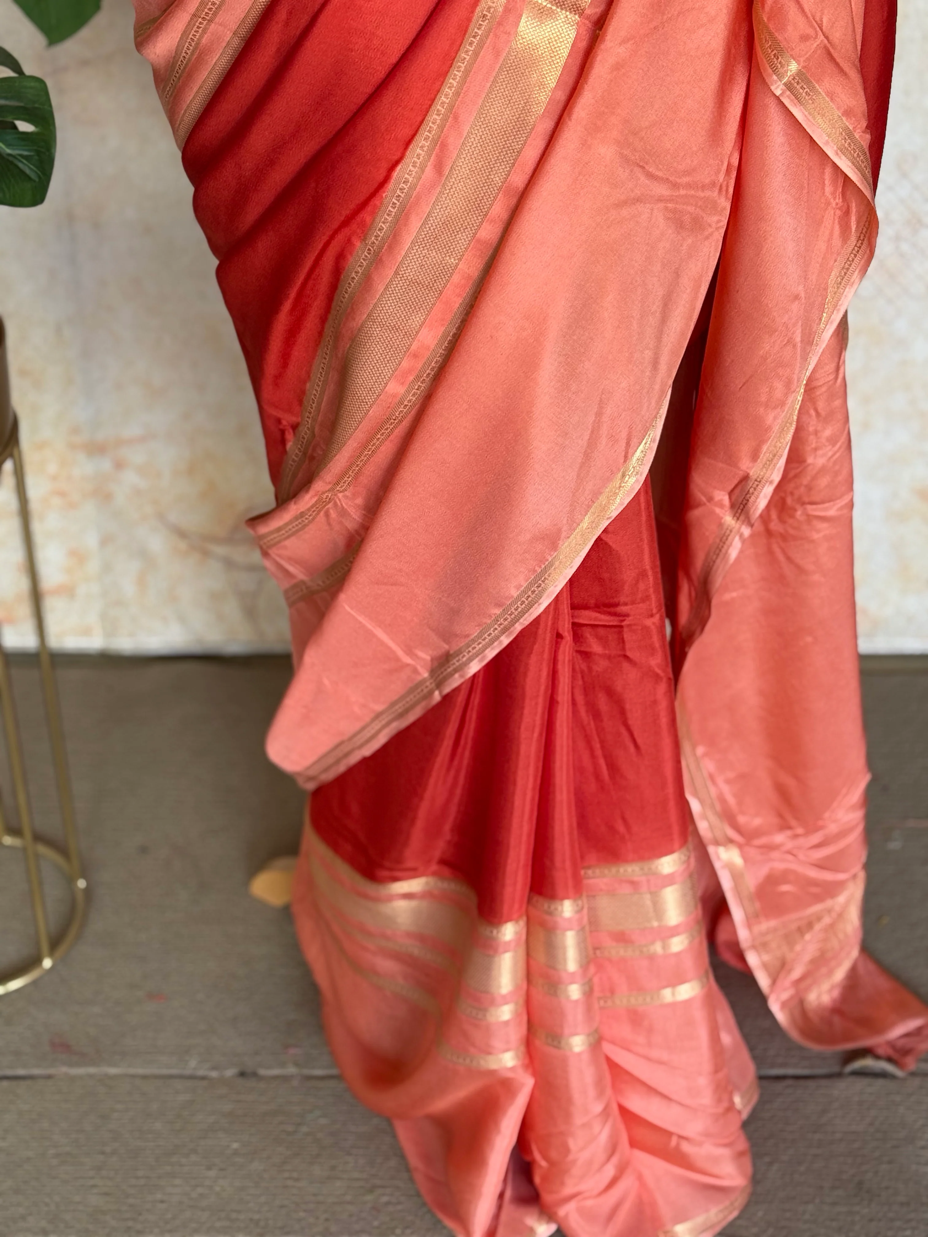 Semi Mysore Crepe Silk Mubbagam Saree – Kanakambaram Tone with Zari Accents - Image 4