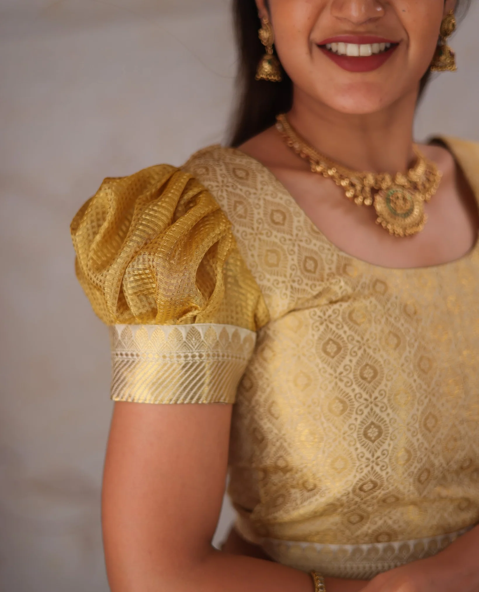 Swarna - Corset top and skirt - Image 5