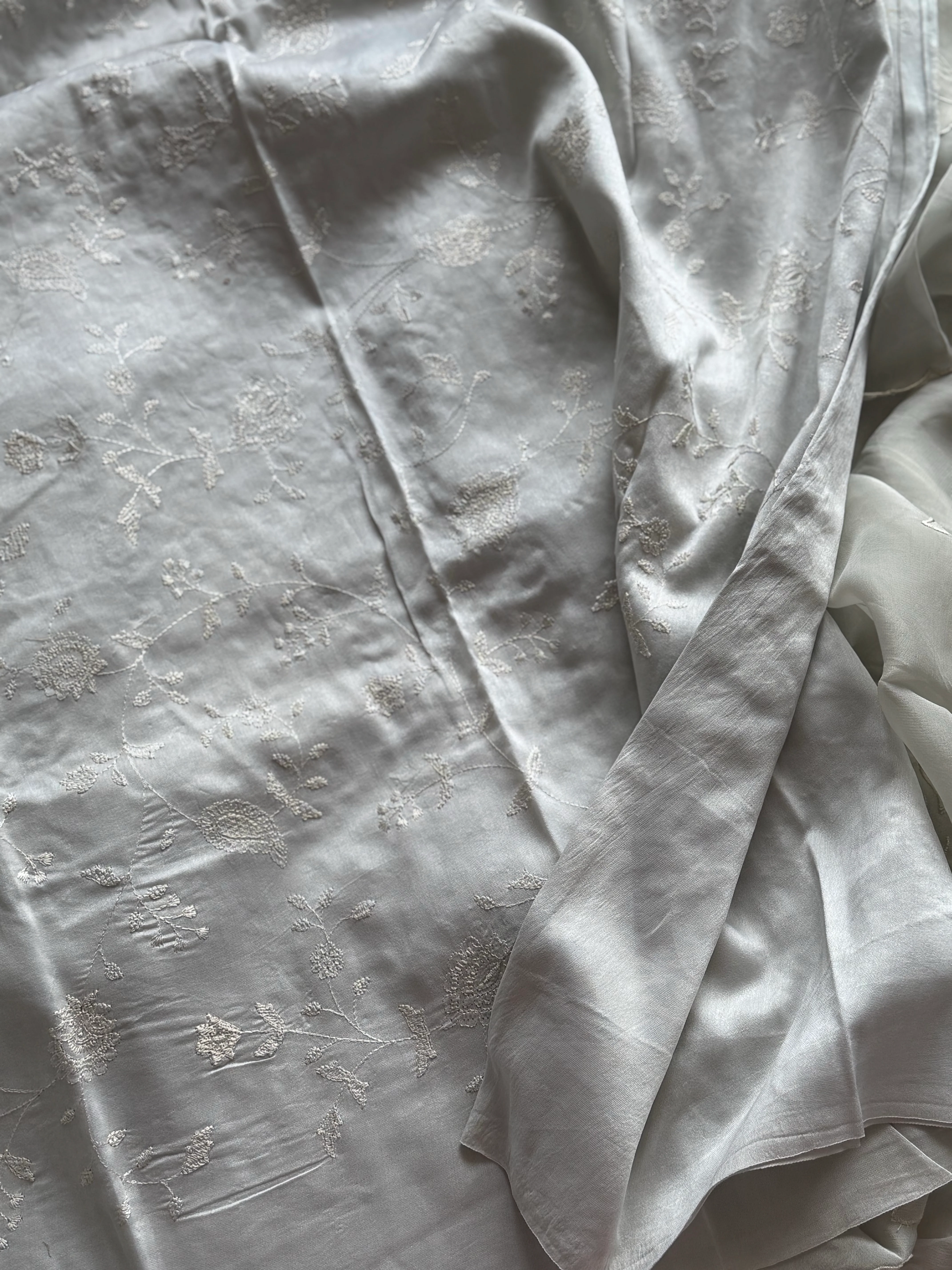 Yukta Unstitched Material - Kurta + Pant + Dupatta - Image 2